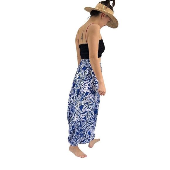 Apau ~ Gender Fluid Aladdin Gypsy Pants Blue White Tropical Floral Leaf Design - Picture 9 of 14